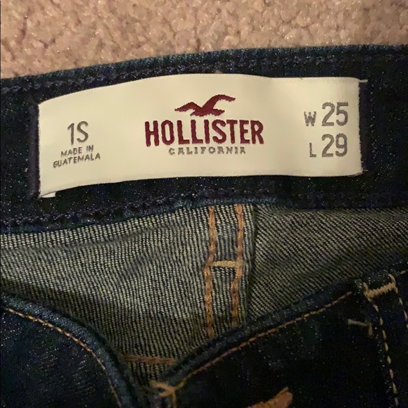 Hollister Ripped Jeans - Picture 4 of 4